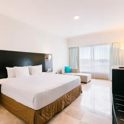 Junior Suite con 2 Camas Queen y Cocineta Hotel Azul Ixtapa All Inclusive Beach Resort Convention Center Ixtapa Zihuatanejo Junior Suite con 2 Camas Queen y Cocineta Hotel Azul Ixtapa All Inclusive Beach Resort Convention Center Ixtapa Zihuatanejo