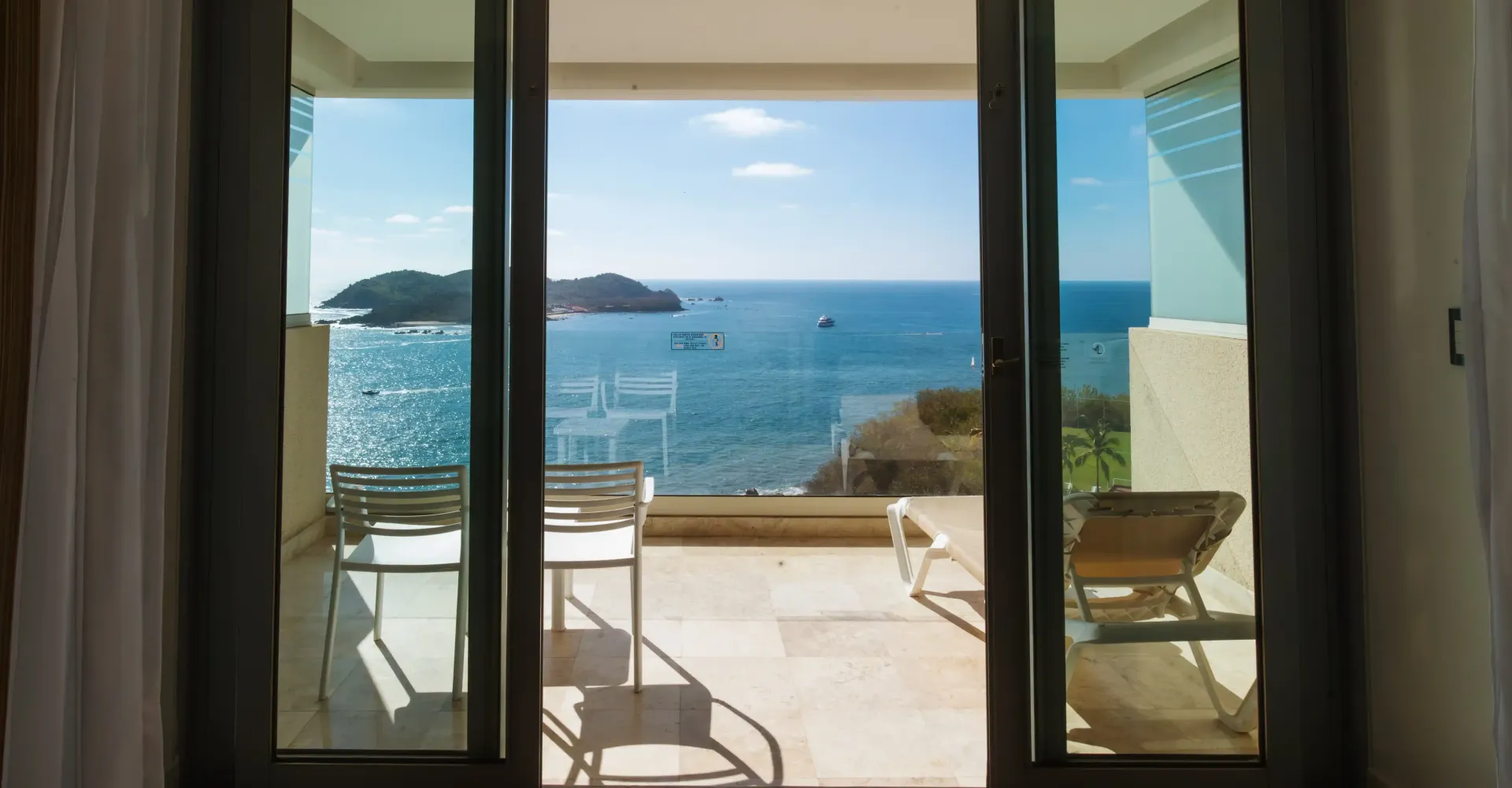 Luxury Suite con 2 Camas Queen Hotel Azul Ixtapa Grand Resort Spa and Convention Center Ixtapa Zihuatanejo Luxury Suite con 2 Camas Queen Hotel Azul Ixtapa Grand Resort Spa and Convention Center Ixtapa Zihuatanejo